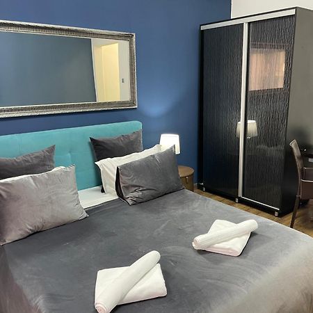 בוקרשט Metropole Apartments Studio City מראה חיצוני תמונה