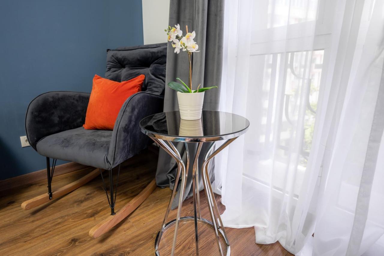 בוקרשט Metropole Apartments Studio City מראה חיצוני תמונה